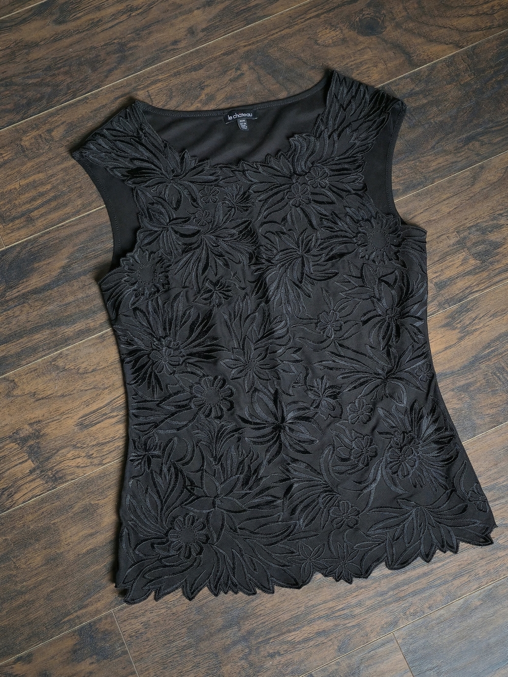 🧚‍♀️Le Chateau Black Floral Appliqué Top With Fairy Hem🧚‍♀️